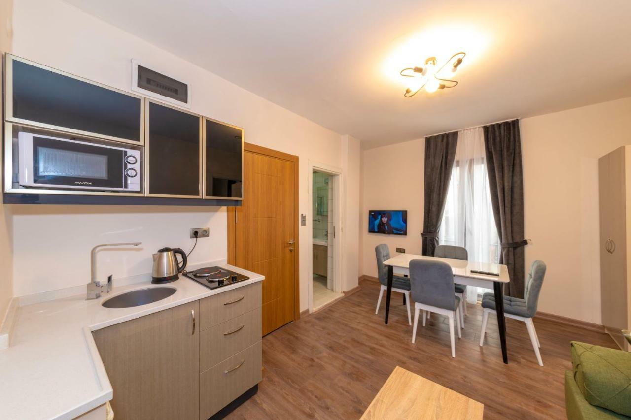 Taxim First Apart Стамбул Екстер'єр фото